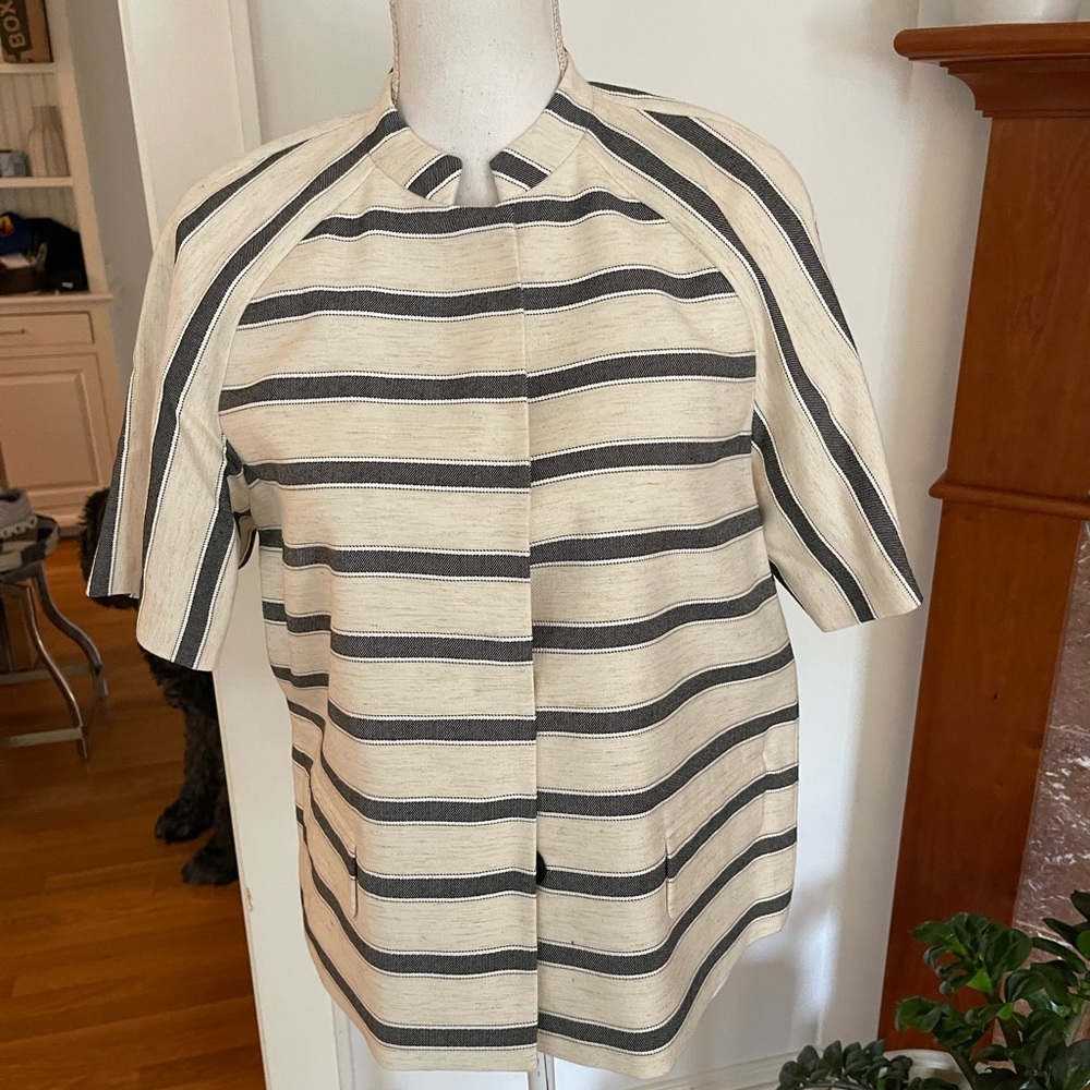 Lafayette 148